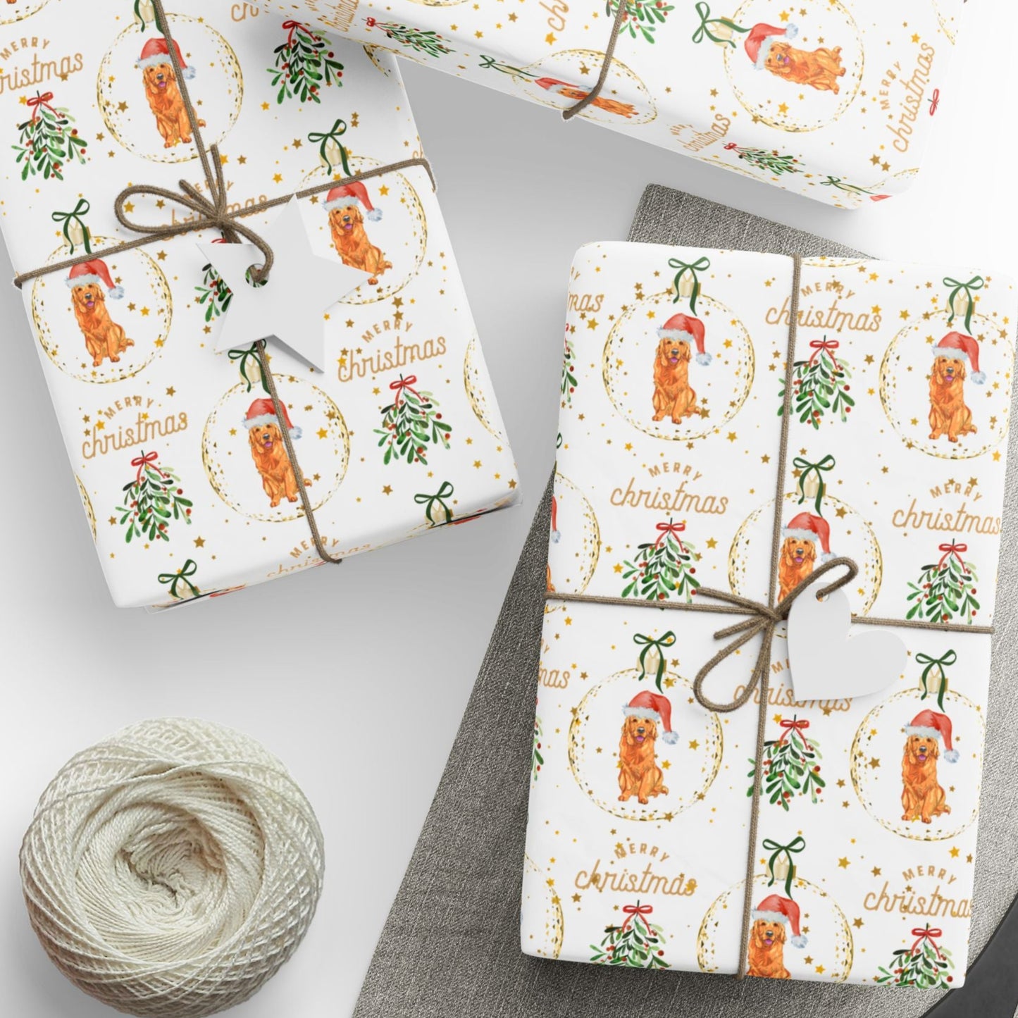 Christmas Golden Retriever